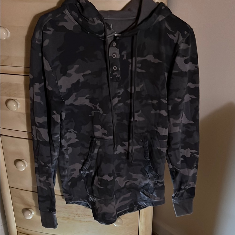 Camouflage Hooded Sweatshirt